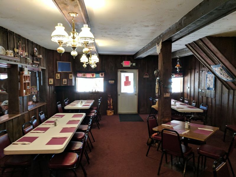 How a 1982 Saloon Became a Nebraska Institution
