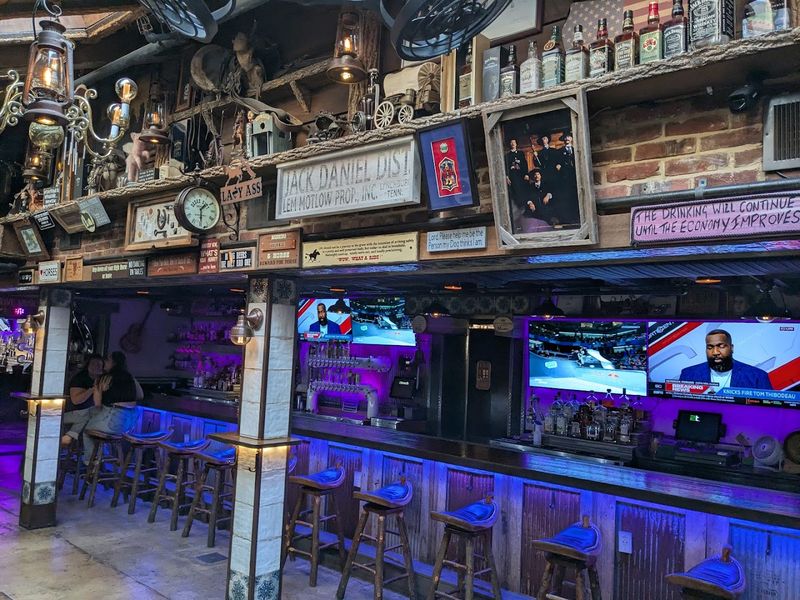 How the Bar Handled Prohibition and Kept Going How the Bar Handled Prohibition and Kept Going