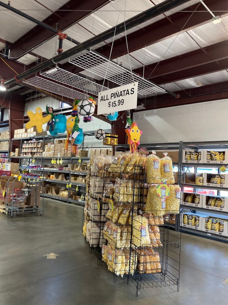 Humphrey Popcorn and the Snack Aisle Worth Slowing Down For