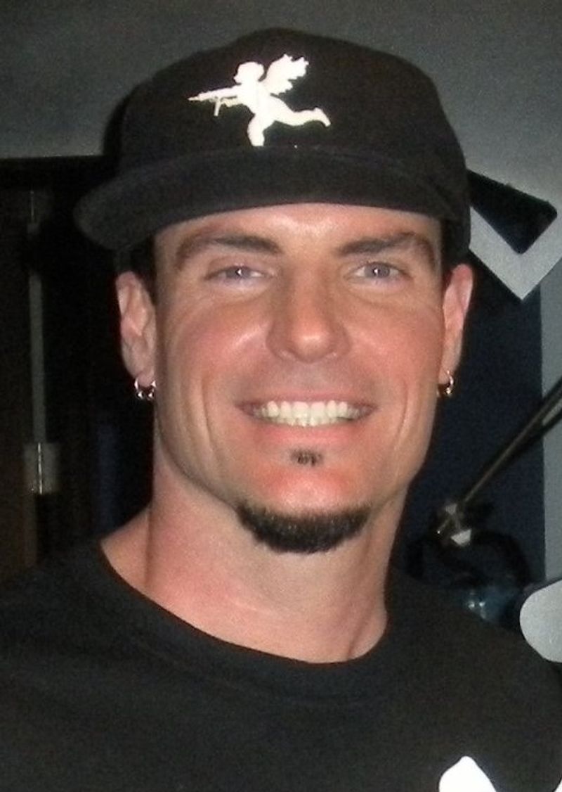 Ice Ice Baby - Vanilla Ice Ice Ice Baby - Vanilla Ice