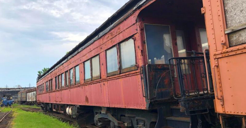 Inside Cleveland’s 1907 B&O Roundhouse, Railroad History Is Still Being Made