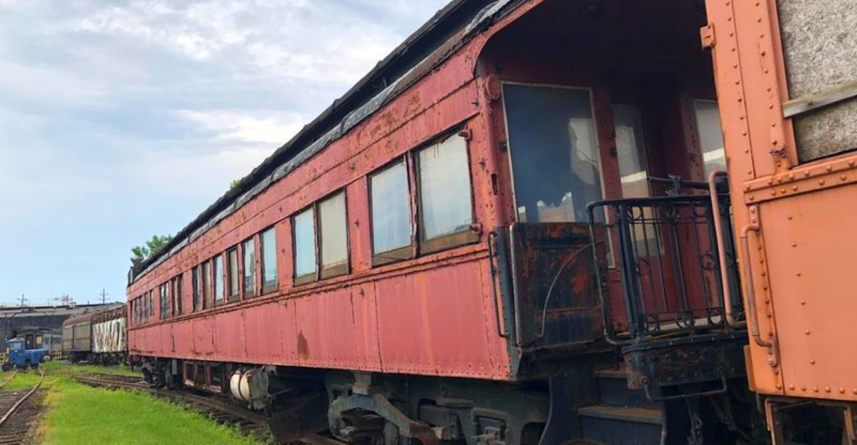 Inside Cleveland’s 1907 B&O Roundhouse, Railroad History Is Still Being Made