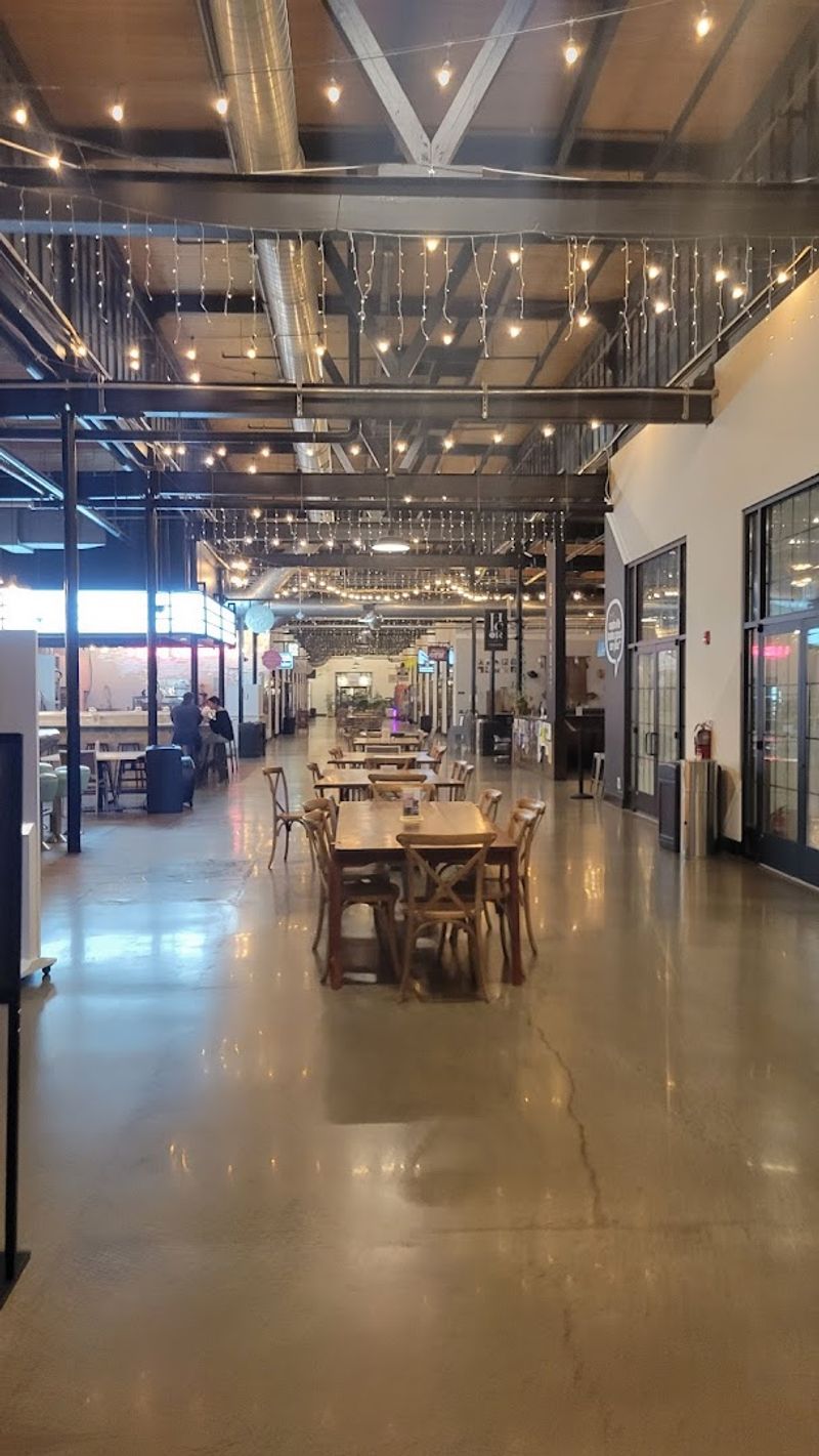 Inside the L&L Market Experience