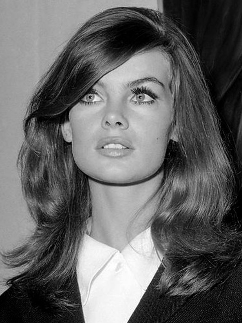 Jean Shrimpton: The Supermodel Who Helped Define Swinging London Jean Shrimpton: The Supermodel Who Helped Define Swinging London