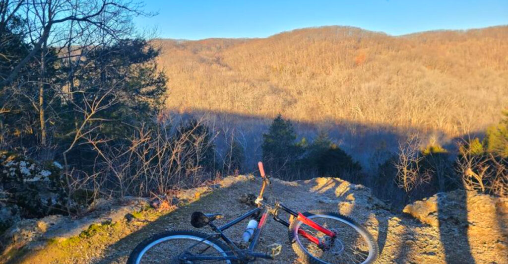 Just Outside St. Louis, This 1,700-Acre Missouri Park Hides Scenic Overlooks, Forest Trails, and Ozark Views