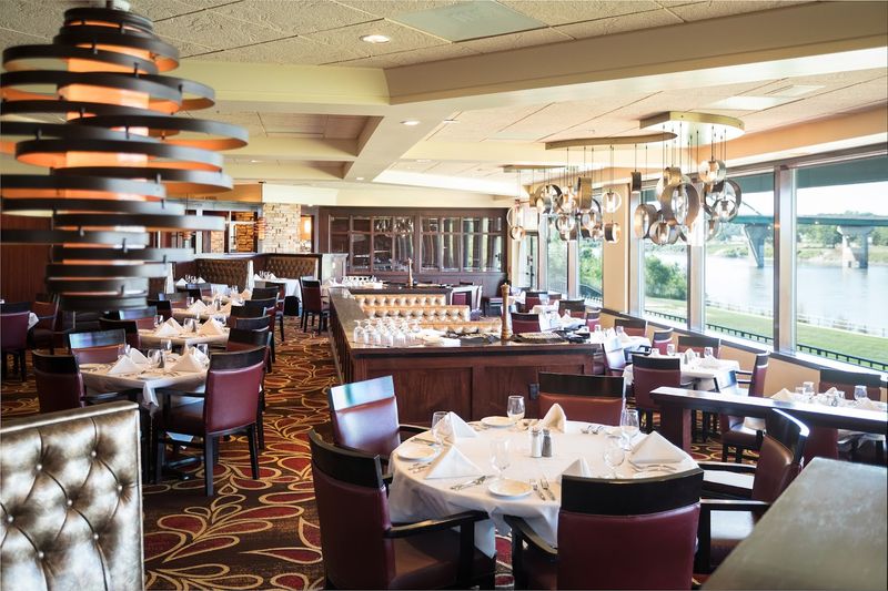 Kahill's Chophouse, South Sioux City, Nebraska