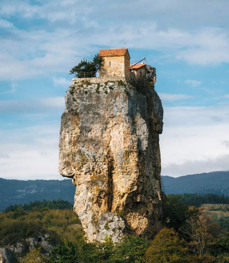 Katskhi Pillar Hermitage (Georgia) Katskhi Pillar Hermitage (Georgia)