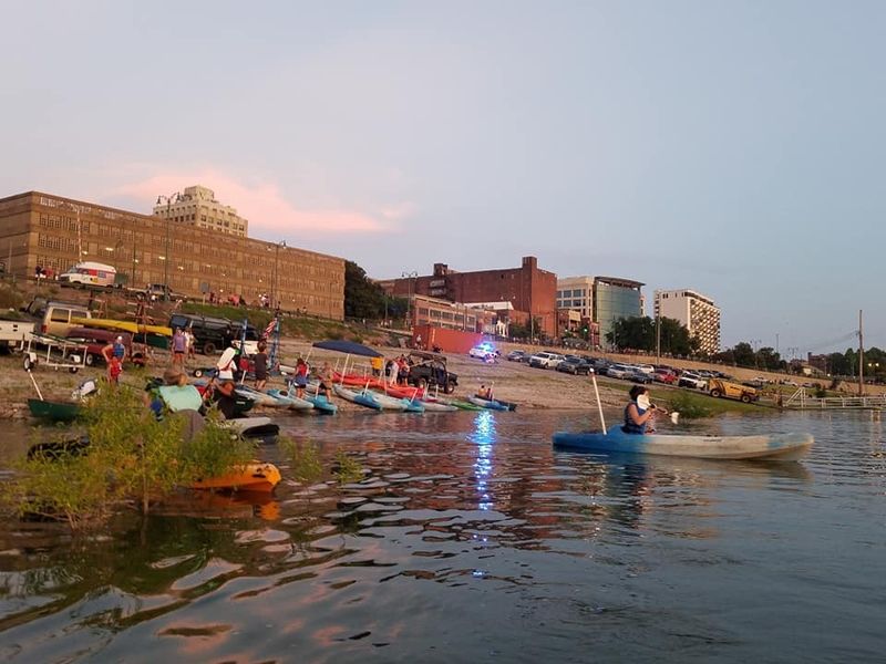 Kayaking on the Mississippi