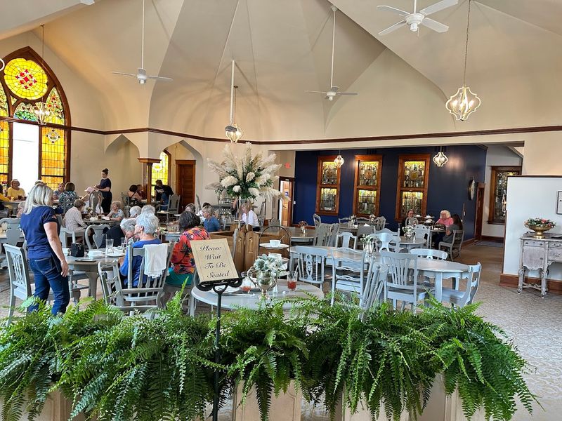 Kickapoo Tearoom and Boutique — Downs, Illinois