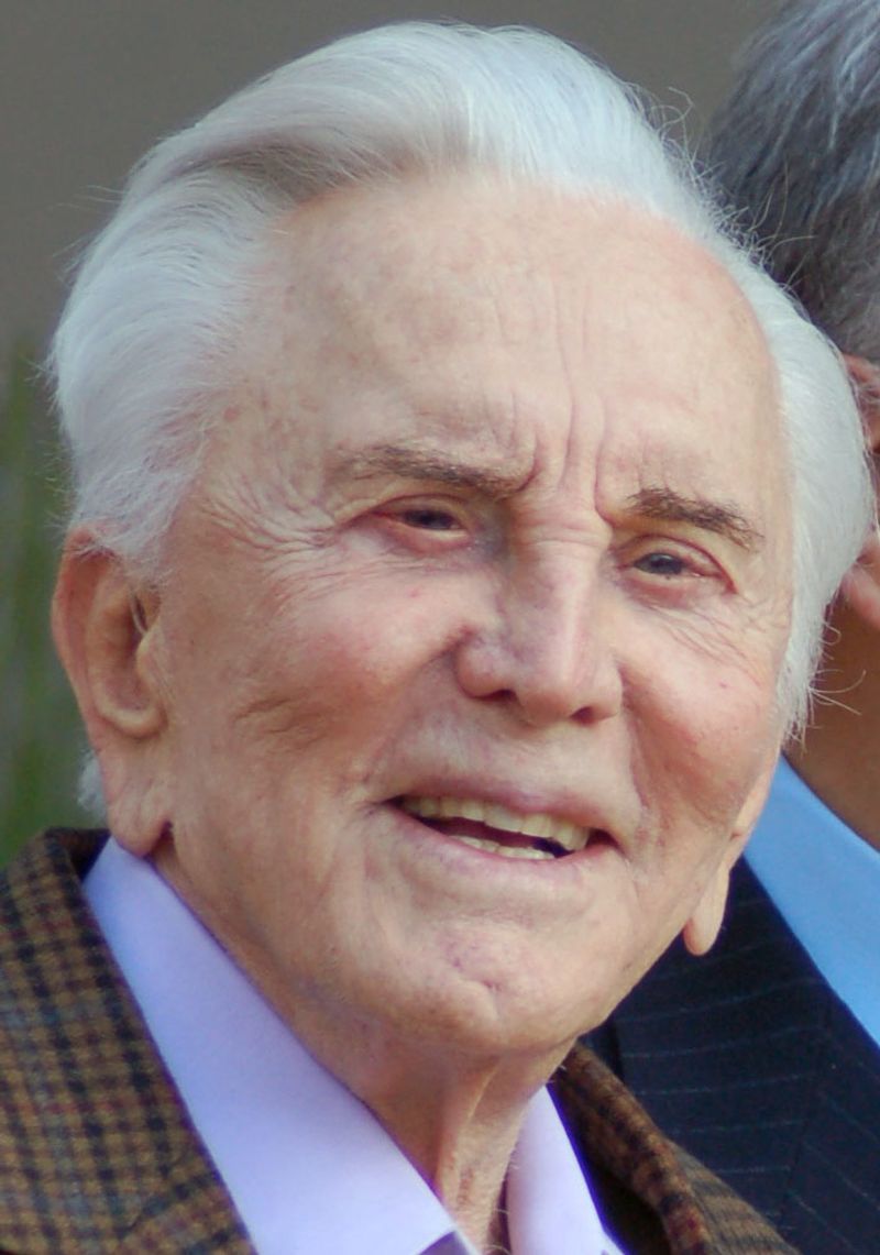 Kirk Douglas (1916-2020) Kirk Douglas (1916-2020)