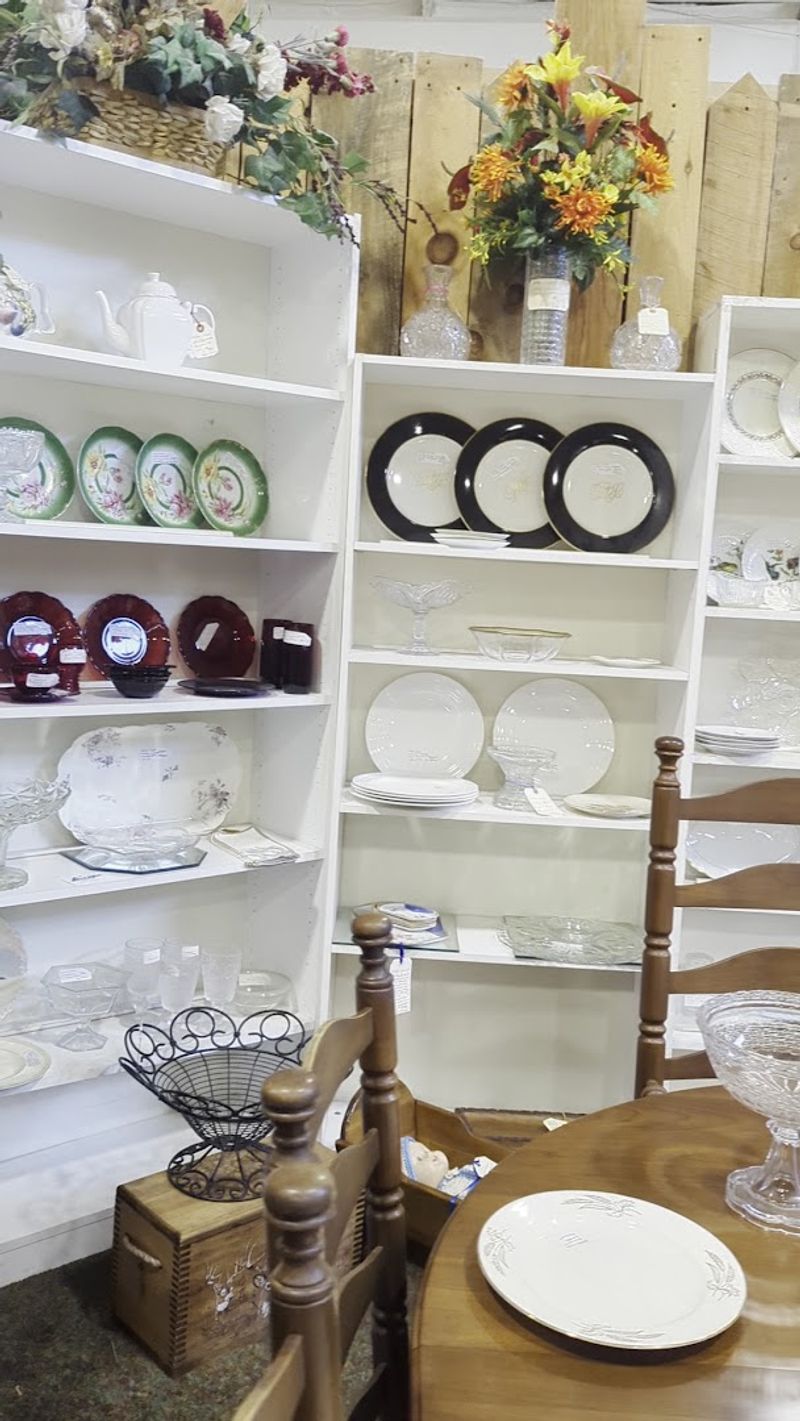 Kitchenwares Store and the Cook's Corner