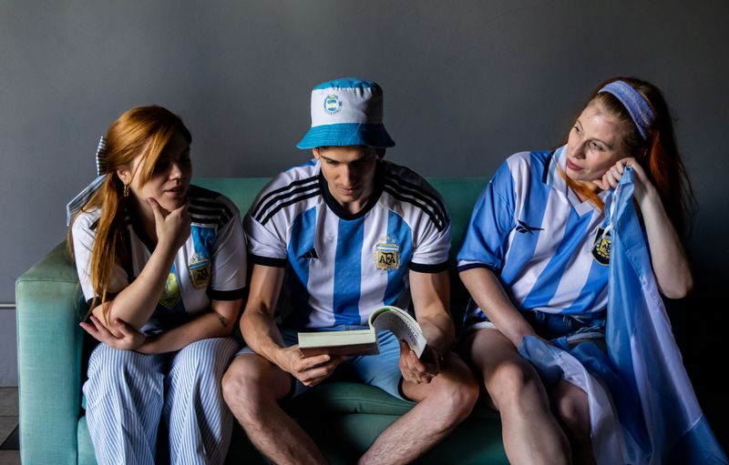 La Albiceleste Fans - Argentina La Albiceleste Fans - Argentina