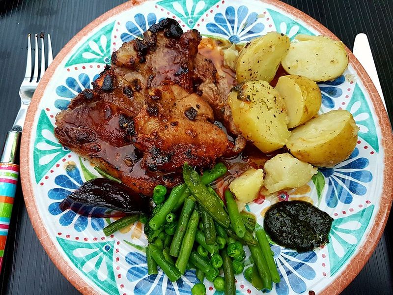 Lamb Chops with Mint Jelly Lamb Chops with Mint Jelly