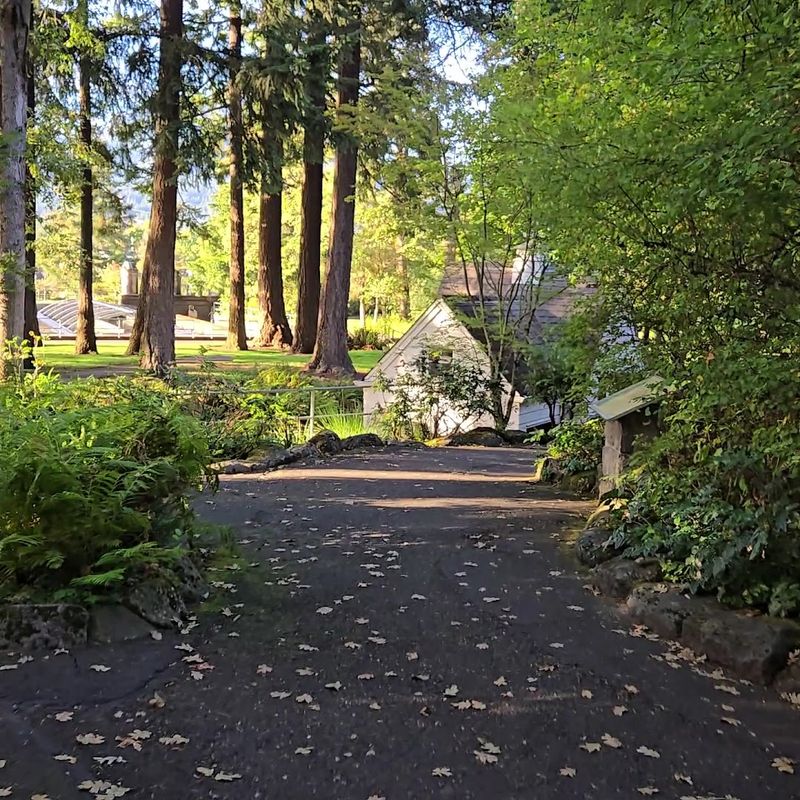 Landscaping That Rivals a Botanical Garden