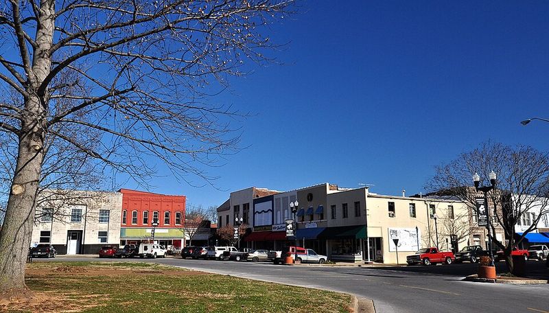 Lawrenceburg, Tennessee