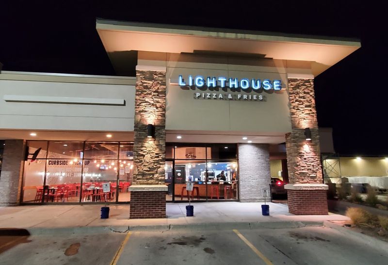 Lighthouse Pizza, Omaha, Nebraska Lighthouse Pizza, Omaha, Nebraska