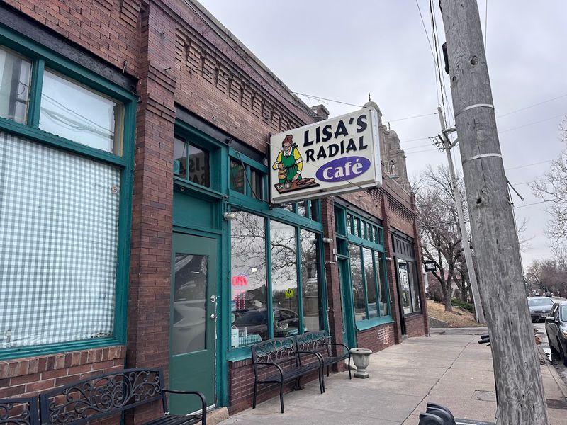 Lisa's Radial Cafe, Omaha, Nebraska