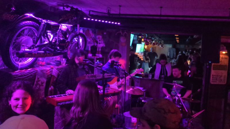 Live Music Every Single Night Live Music Every Single Night