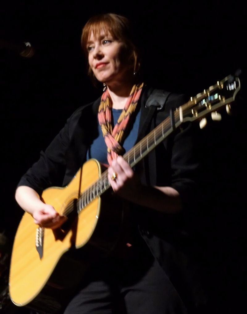 'Luka' - Suzanne Vega (1987) 'Luka' - Suzanne Vega (1987)