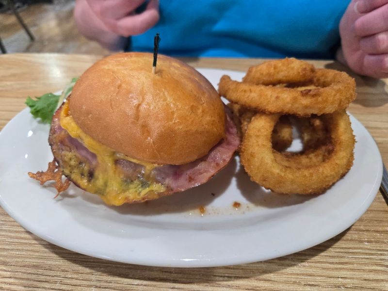 Lunch Sandwiches That Prove This Place Is Not Just a Breakfast Spot Lunch Sandwiches That Prove This Place Is Not Just a Breakfast Spot