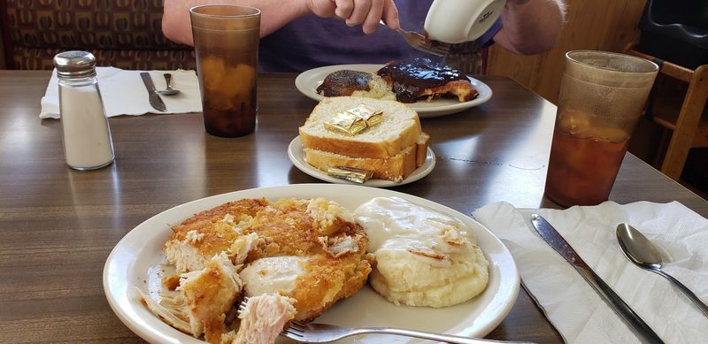 Lunch Worth Lingering Over Lunch Worth Lingering Over
