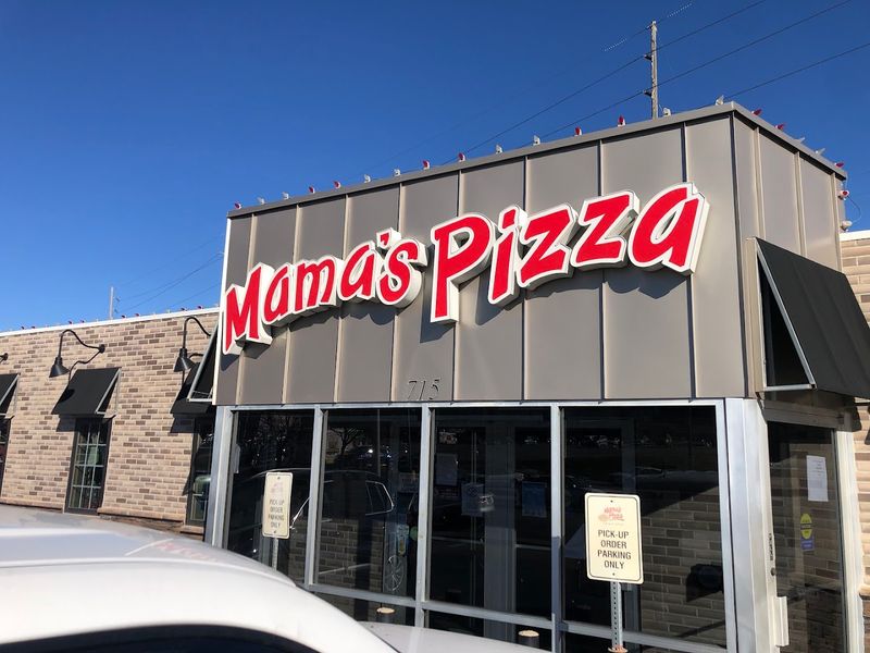 Mama's Pizza, Omaha, Nebraska Mama's Pizza, Omaha, Nebraska