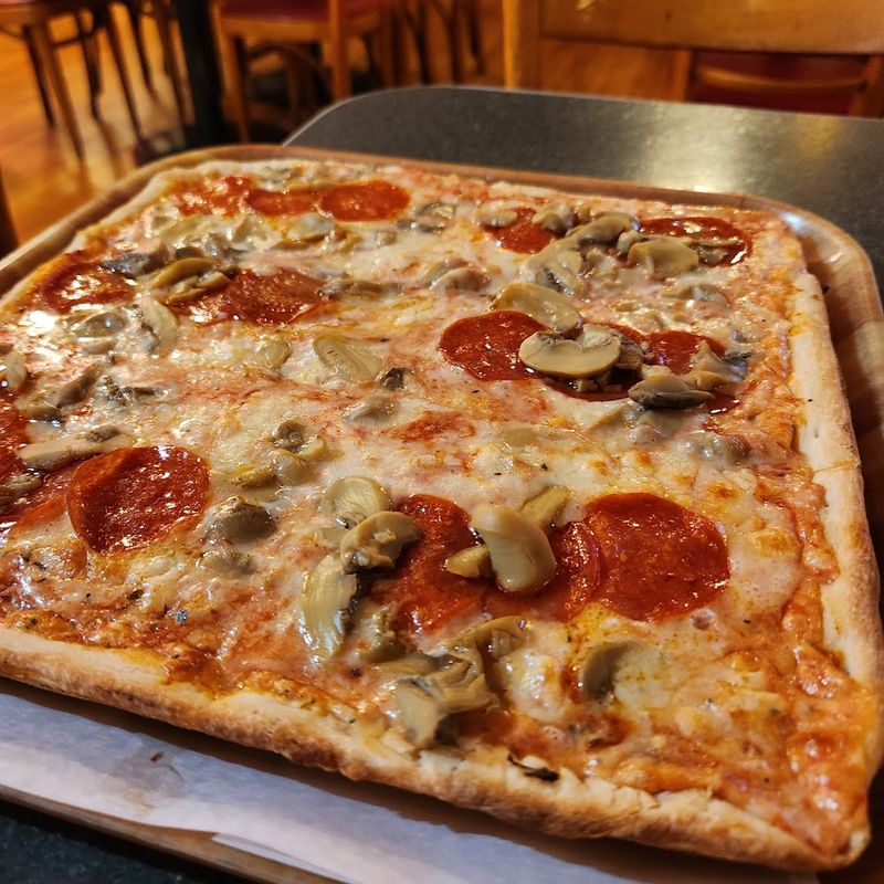 Maroni's Pizza House, Scranton, Pennsylvania Maroni's Pizza House, Scranton, Pennsylvania