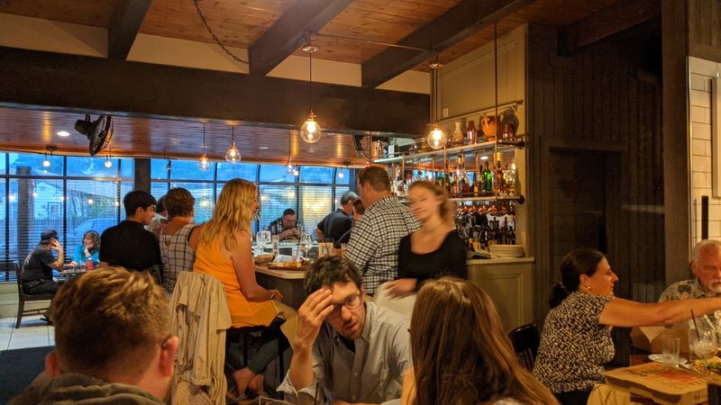 Massachusetts: Ella's Wood Fired Kitchen, Wareham