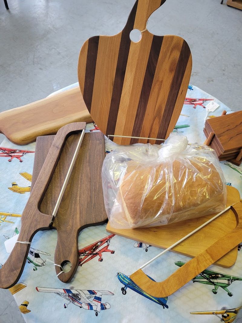 Meats, Bread, and Everyday Grocery Staples Meats, Bread, and Everyday Grocery Staples