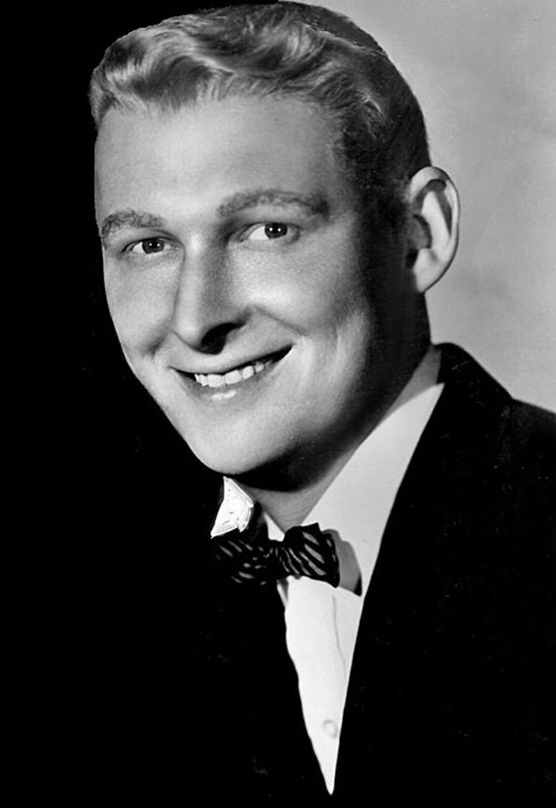 Mike Nichols: A Master Director Across Stage and Screen Mike Nichols: A Master Director Across Stage and Screen