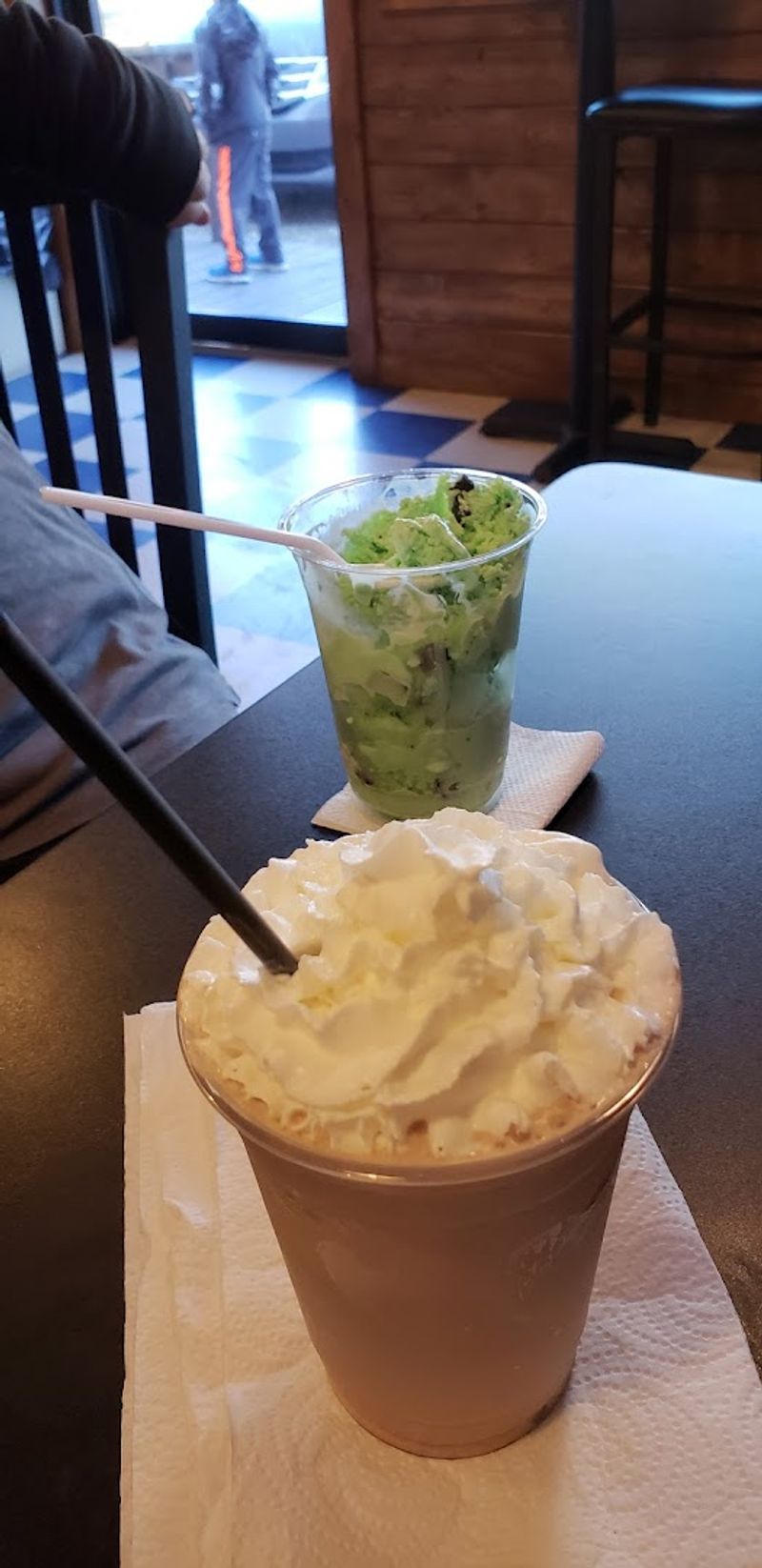 Milkshakes, Malts, and Floats Worth Ordering