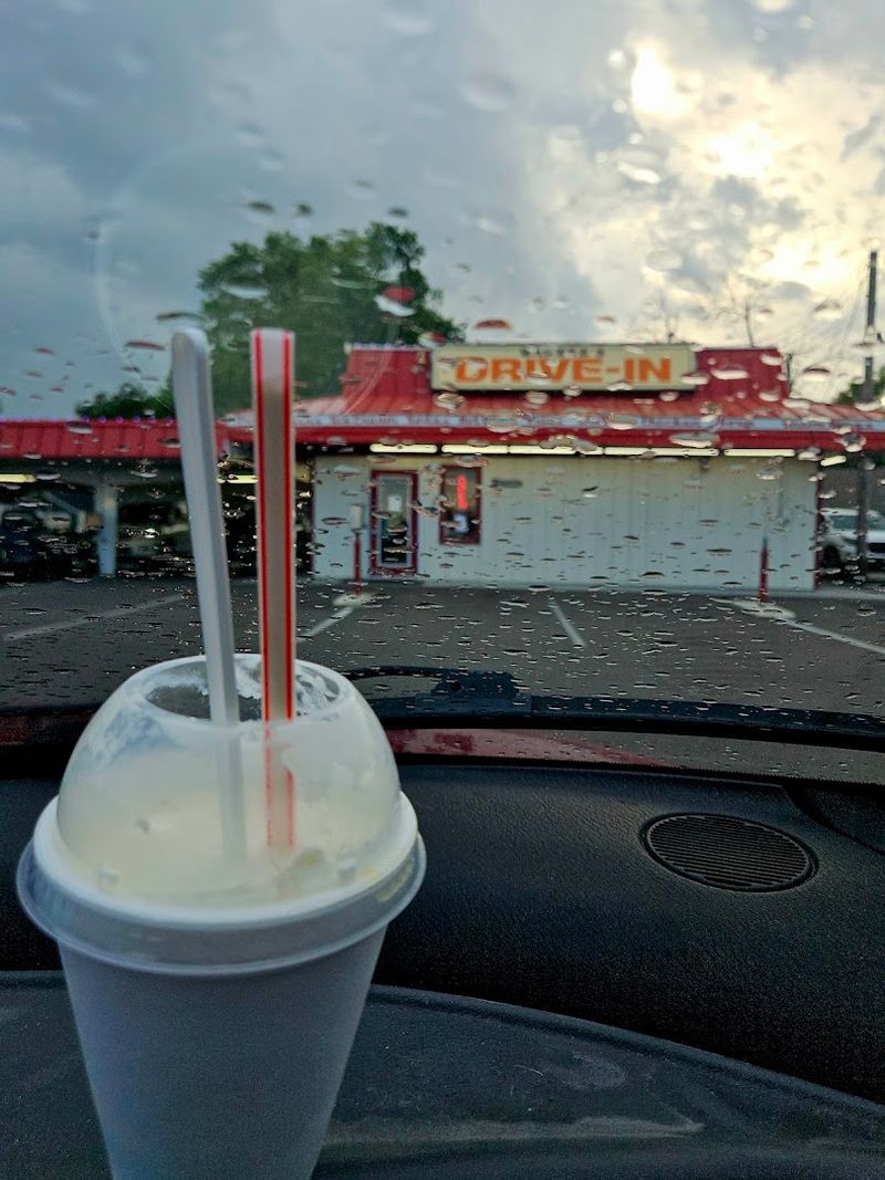 Milkshakes and Malts That Seal the Deal Milkshakes and Malts That Seal the Deal