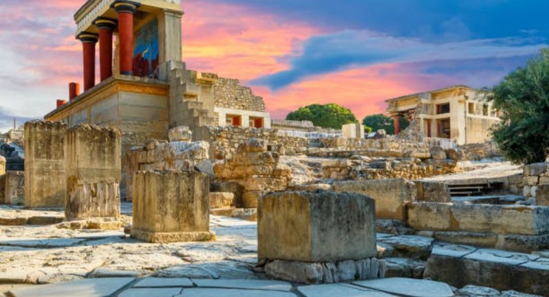 Minoan Civilization — Knossos, Crete Minoan Civilization — Knossos, Crete