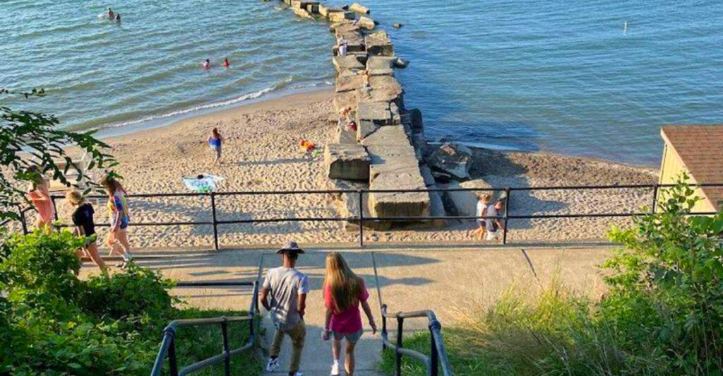 Most People Don’t Expect to Find a Beach Like This Near Cleveland