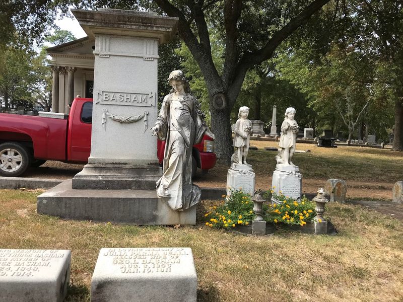 Mount Holly Cemetery, Little Rock, Arkansas Mount Holly Cemetery, Little Rock, Arkansas