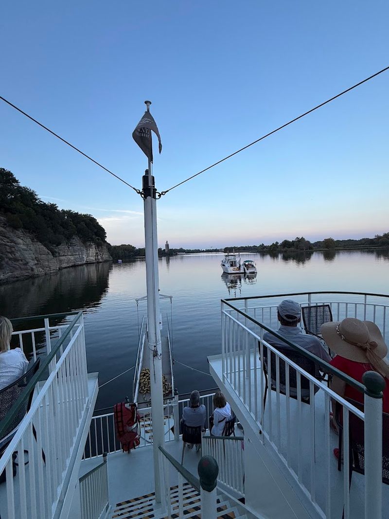 Narrated History Tours Worth Your Full Attention Narrated History Tours Worth Your Full Attention