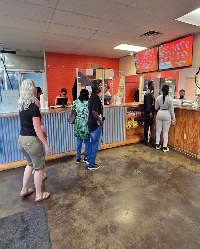 Navigating The Lunch Rush Like A Pro Navigating The Lunch Rush Like A Pro