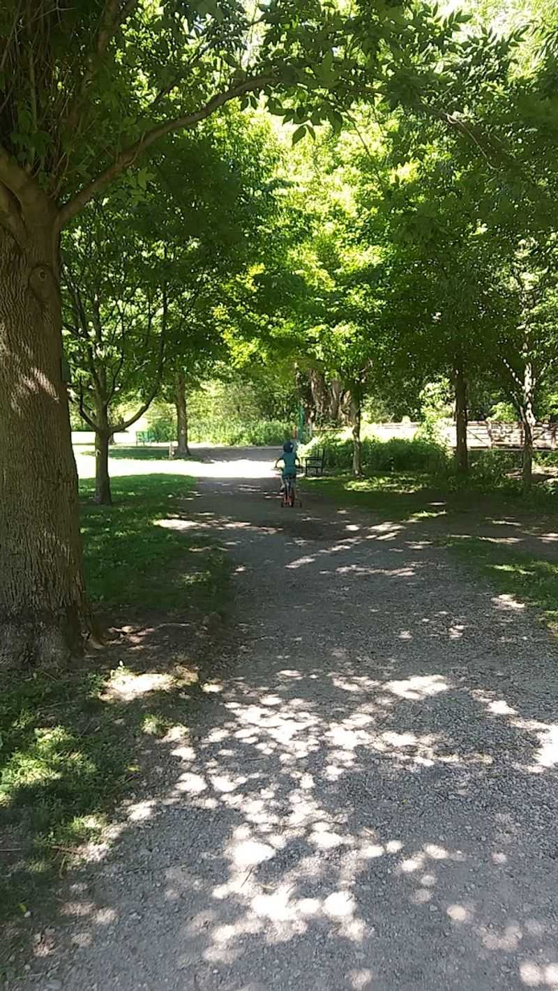 Nearly Two Miles of Trails That Never Feel Repetitive Nearly Two Miles of Trails That Never Feel Repetitive
