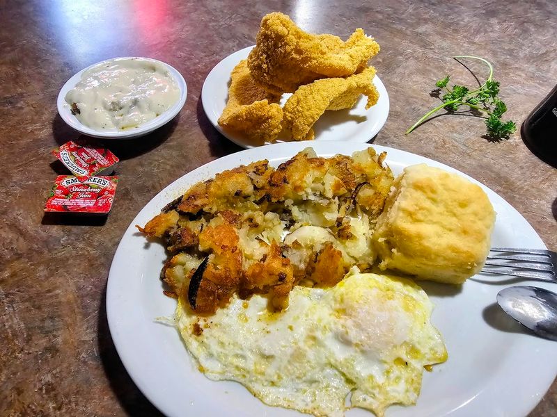 Niecie's Restaurant, Kansas City, Missouri
