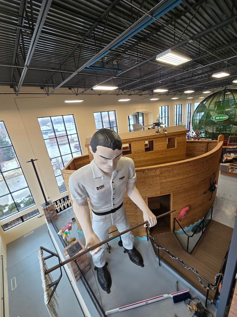 Noah's Ark and the Power of Water Noah's Ark and the Power of Water
