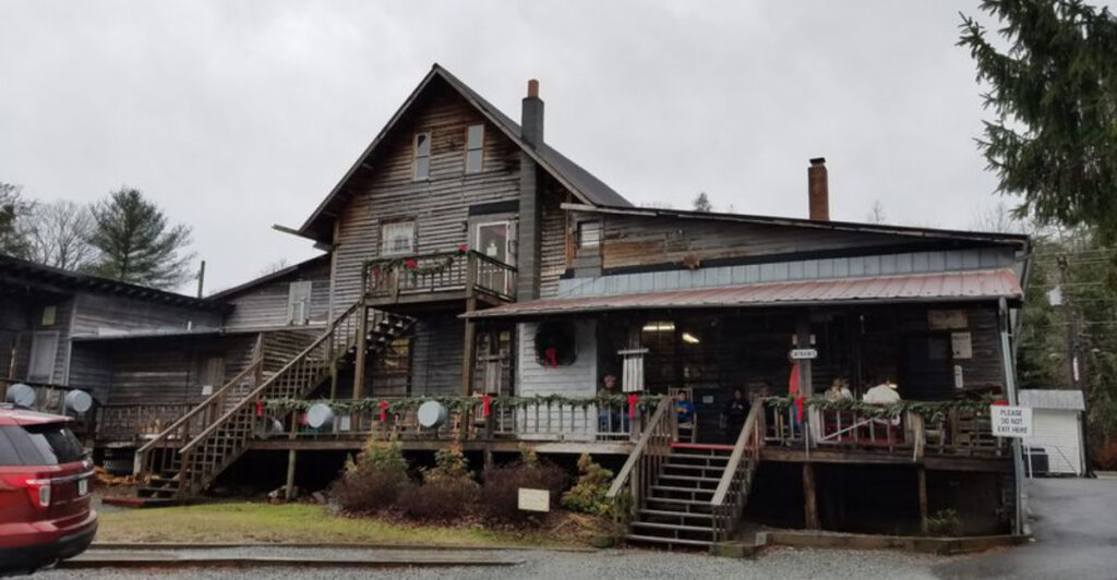 North Carolina’s First Rural Historic District Feels Like a Step Back Into Appalachian Mountain Life