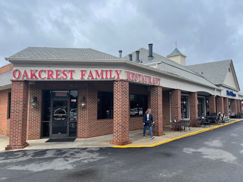 Oakcrest Family Restaurant, Greensboro, North Carolina