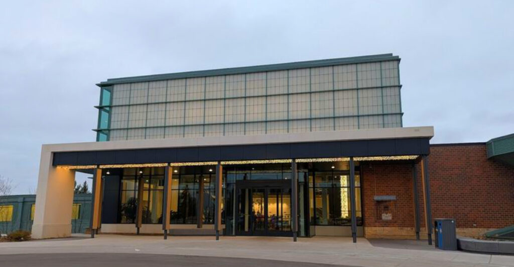 One of Minnesota’s Most Visited Libraries Is Right Here in Woodbury