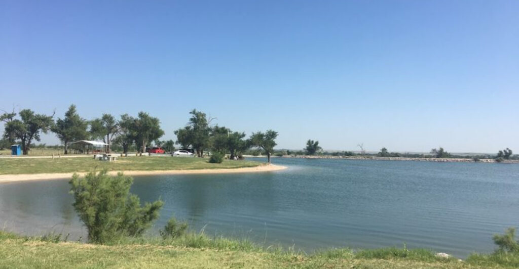 One of Oklahoma’s Most Beautiful Swimming Spots Is a Mineral Beach That Feels Almost Too Perfect to Be Real