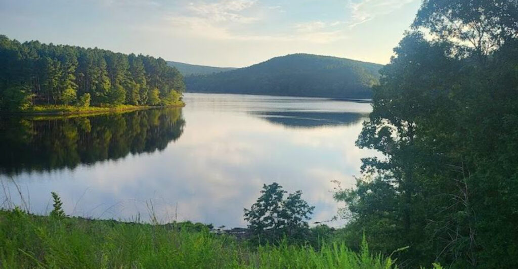 One of Oklahoma’s Most Peaceful Hikes Ends at a Stunning Highland Lake Hidden Among the Pines