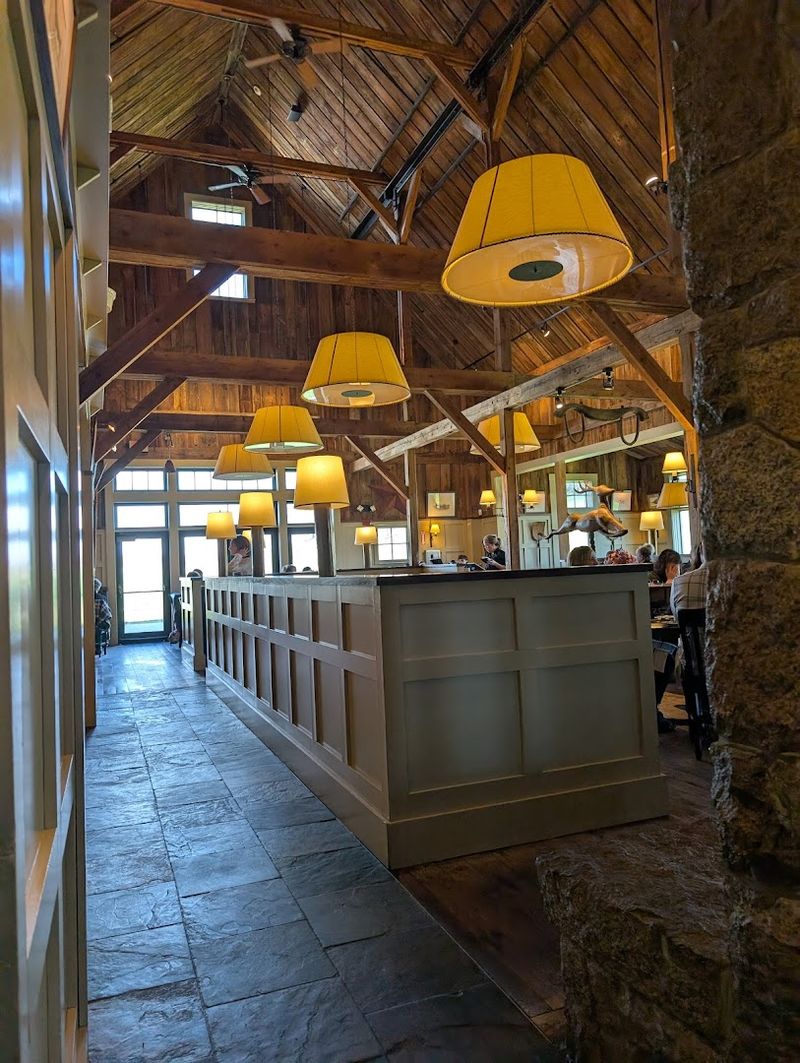 Operating Hours and When to Plan Your Visit Operating Hours and When to Plan Your Visit
