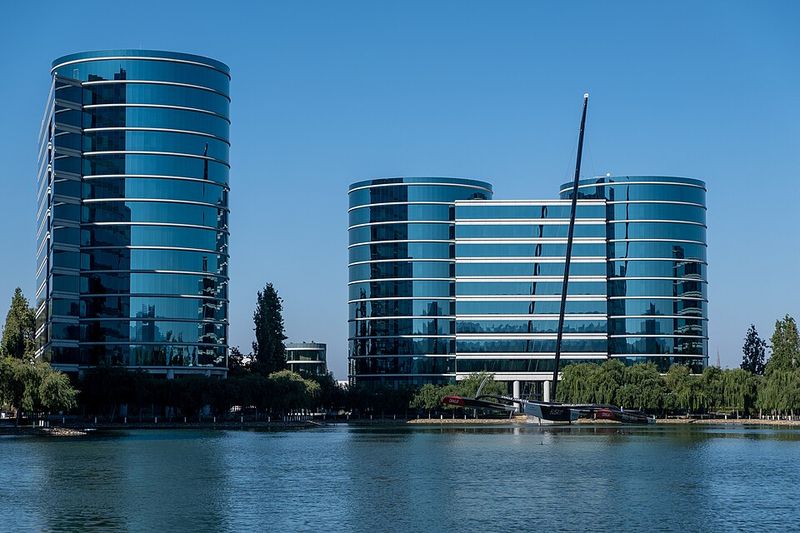 Oracle Oracle