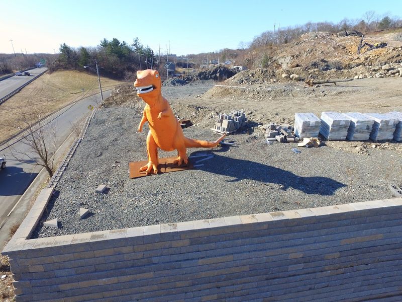 Orange Dinosaur, Saugus, Massachusetts