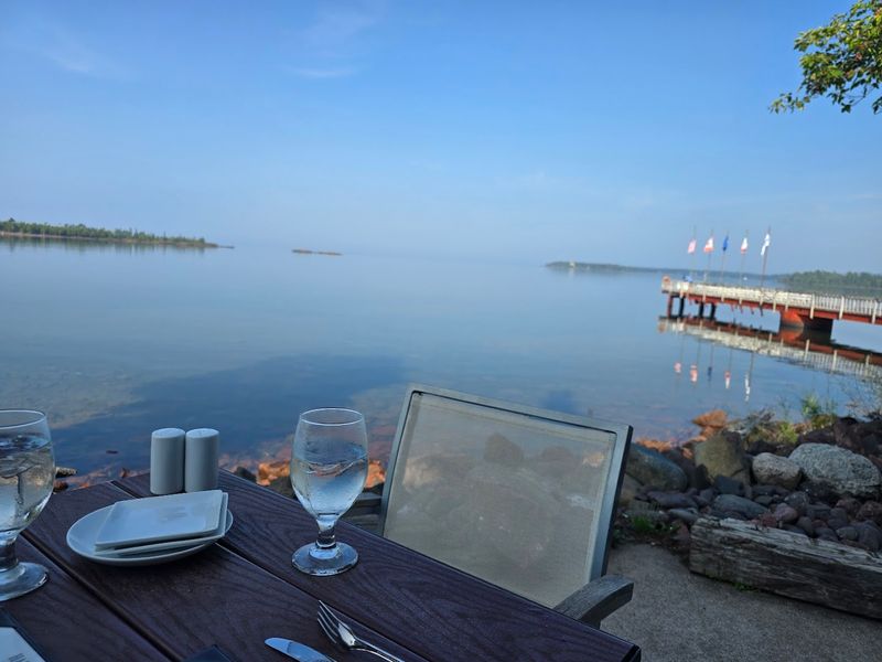 Outdoor Seating and the Patio Experience Outdoor Seating and the Patio Experience