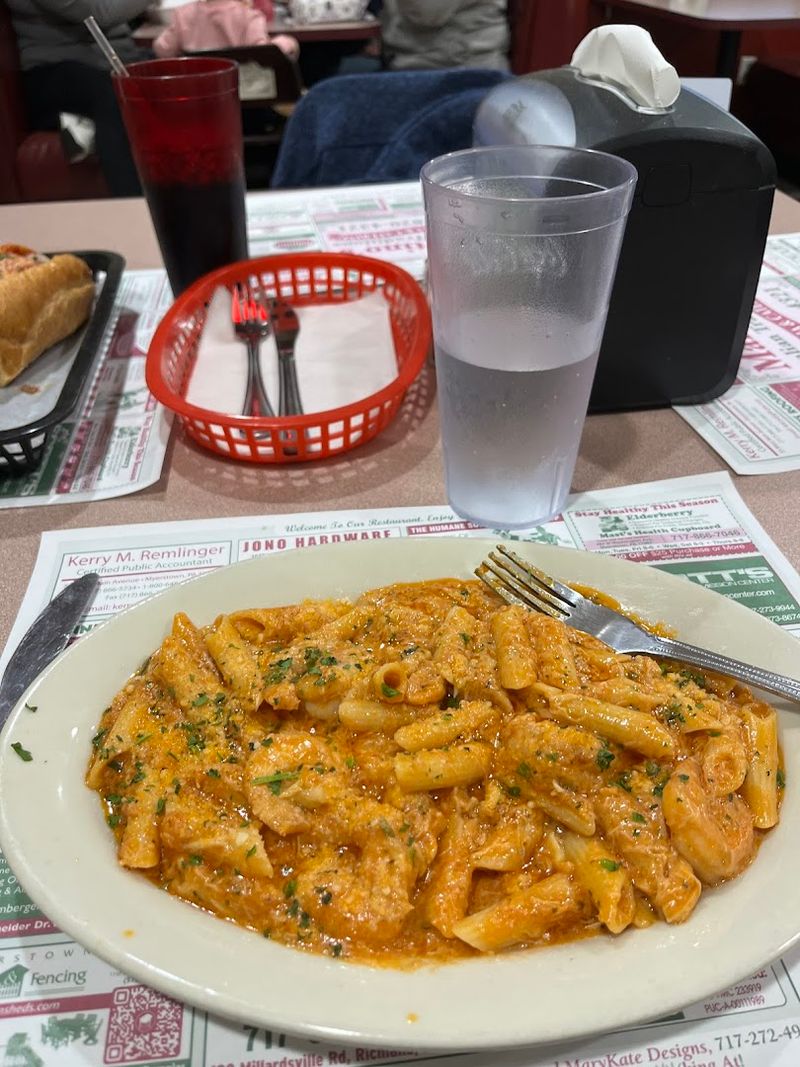 Pasta Dishes That Feel Like a Warm Hug on a Plate Pasta Dishes That Feel Like a Warm Hug on a Plate
